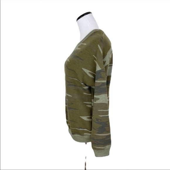 Nwt Zoe + Liv Fleece Camouflage Sweatshirt - Picture 4 of 7
